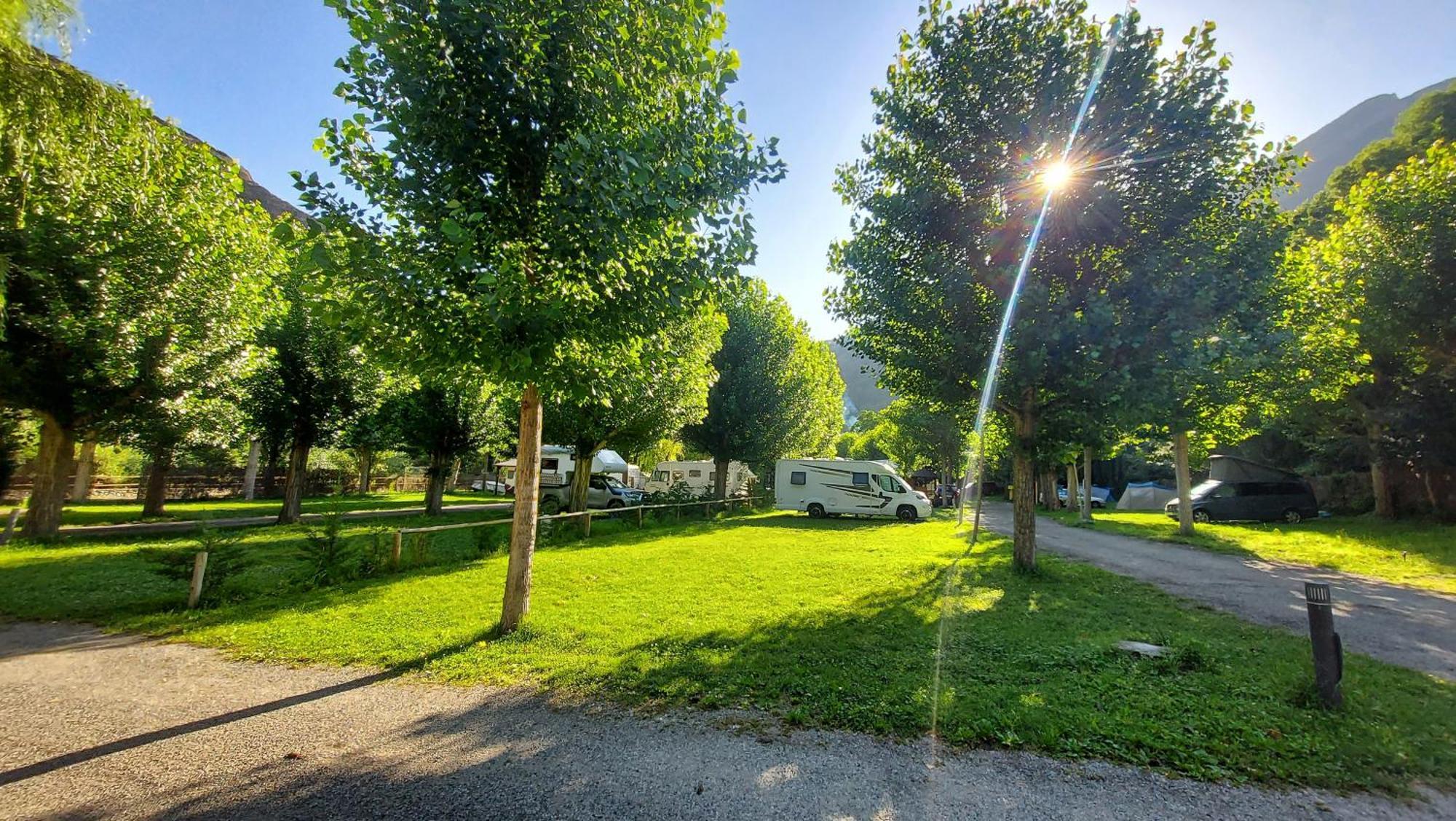 Camping Llavorsí Kültér fotó